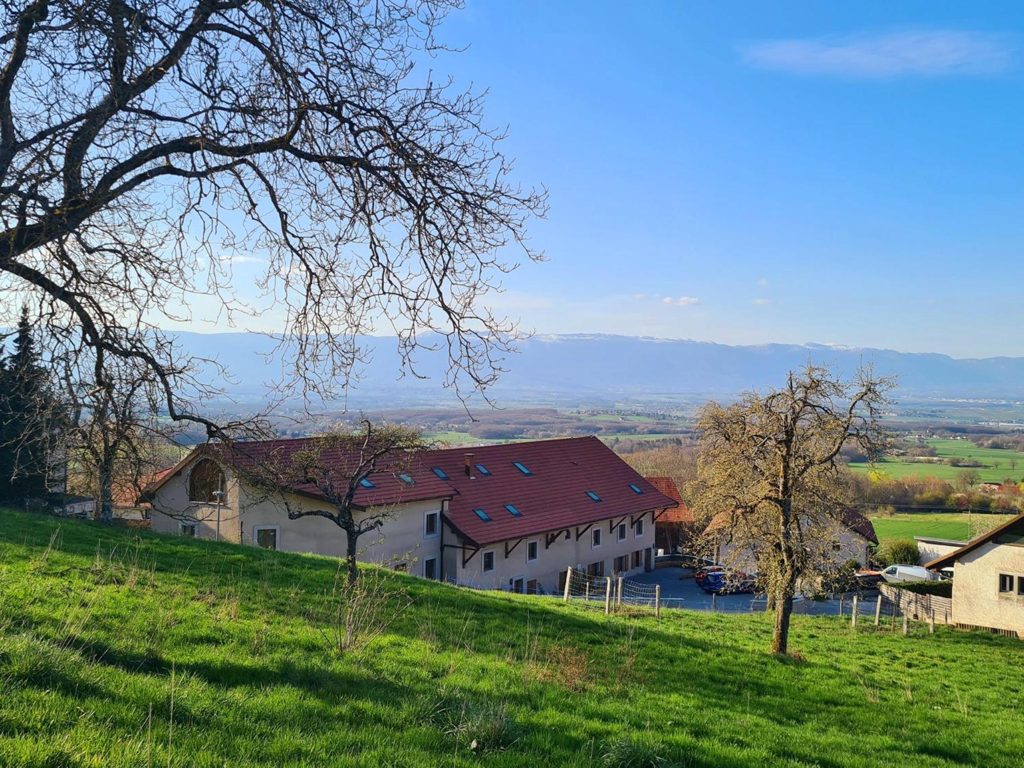 Ferme De La Gibussiere Apartamento Presilly  Exterior foto